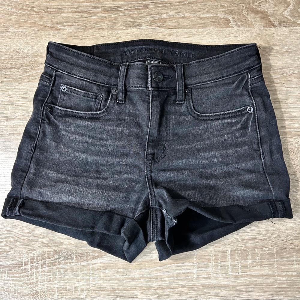 AEO High-Rise Shortie